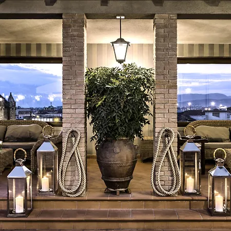 Grand Baglioni Szálloda 4*